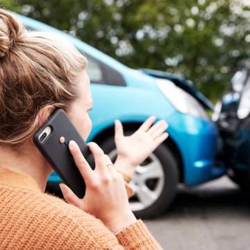 Car accident phone call
